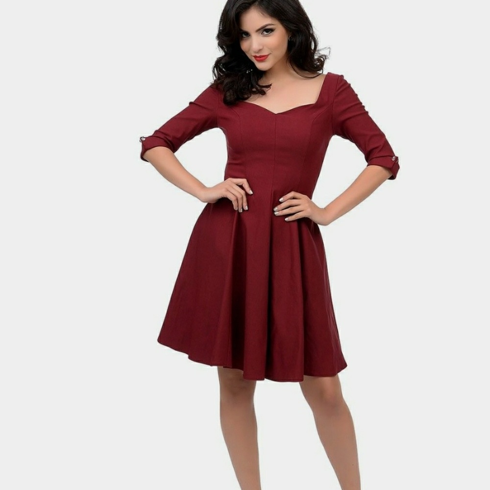 Burgundy 3/4th Sleeve Sweet Heart Bust Dress